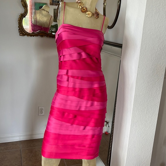 Gorgeous Nordstrom JS Collections Ribbon Bandage Dress NWOT - Picture 1 of 7